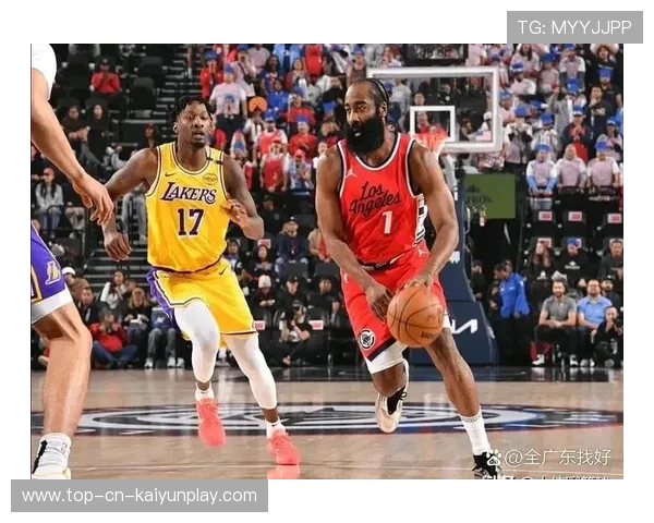 哈登突破造杀伤，快船进攻节奏完美，季后赛制胜关键